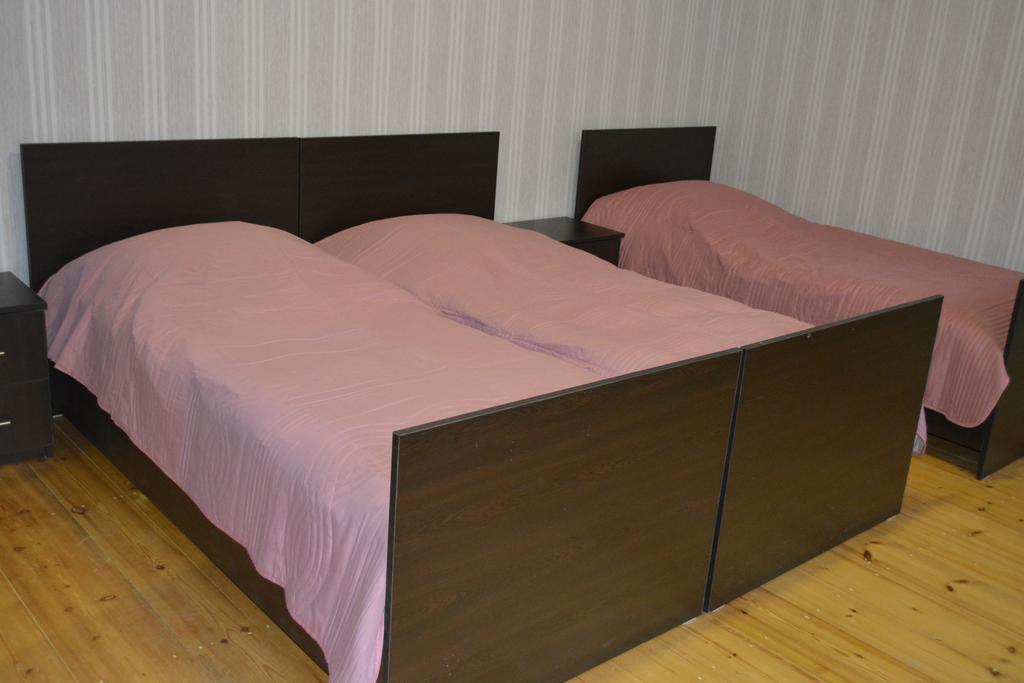 Hotel Zaza'S House Kazbegi Esterno foto